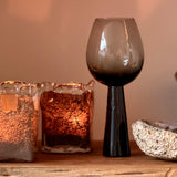 The James Wine glass