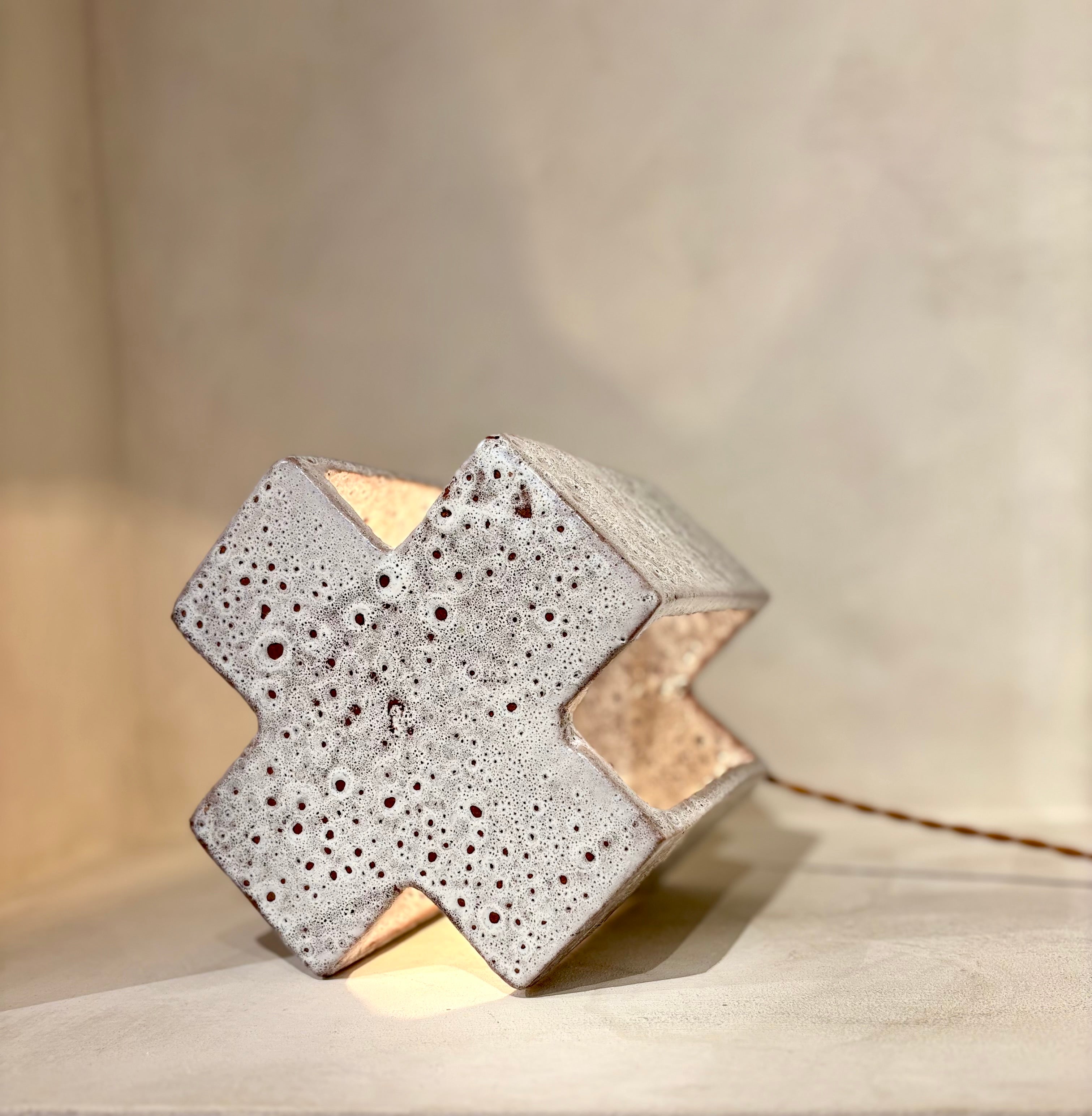 Table lamp CRUZA CROZZ