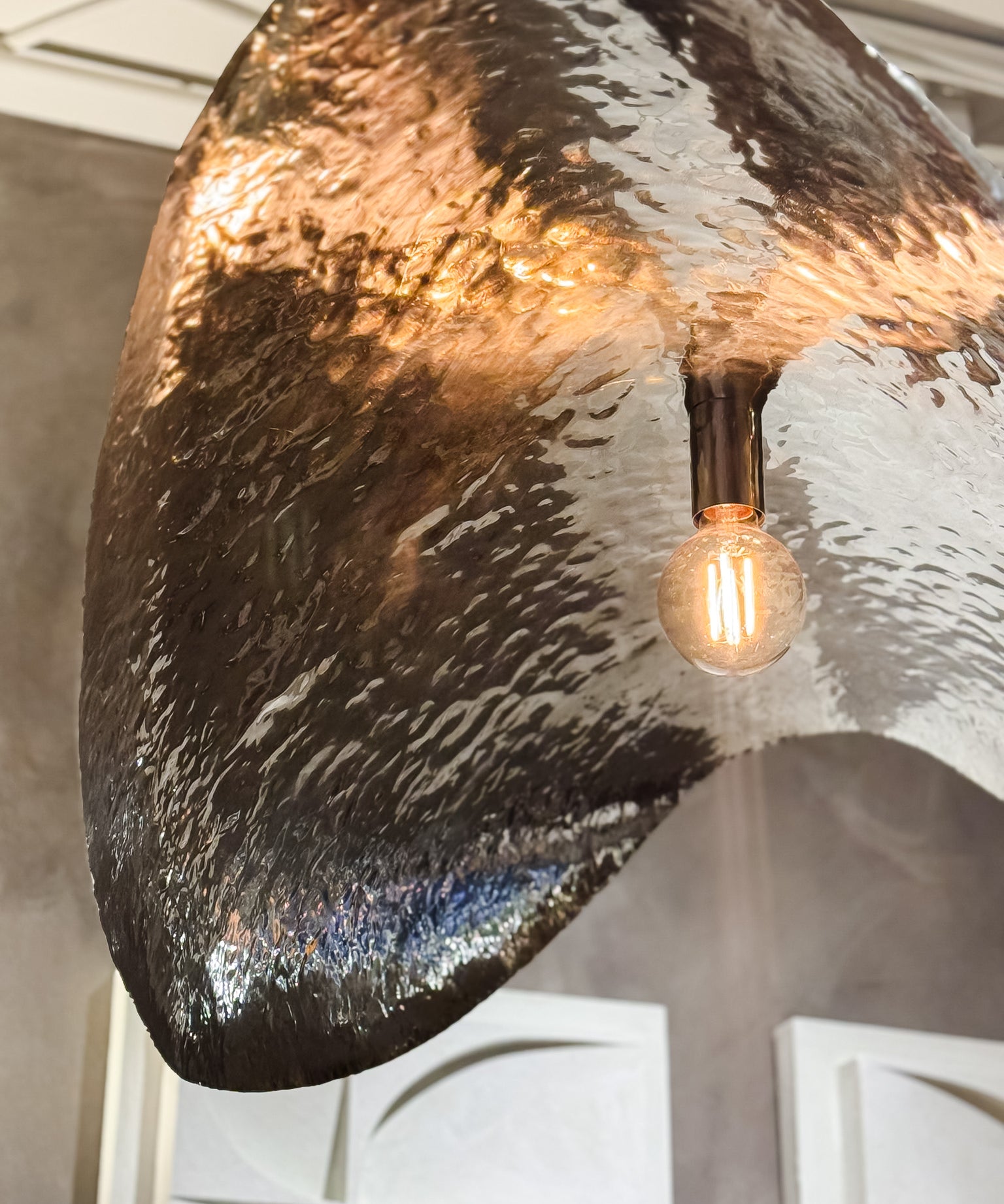 Noor White Brass Lamp